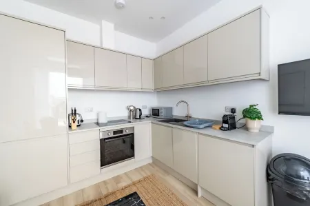 Apartments of Penzance, Apt 3