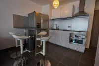 COME ON! Superb new apartment in the heart of the resort, fully equipped.