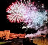 High-end duplex Le Mirador au Faubourg, view of Collioure Bay, Garage, Air cond