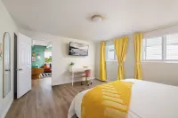 Pool house w/Playground, Mini Golf, King Bed