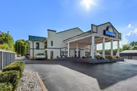 Days Inn by Wyndham Lexington