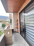 Luxury apartment/3 Beths/3 Queen Beds 2 1/2 Baths