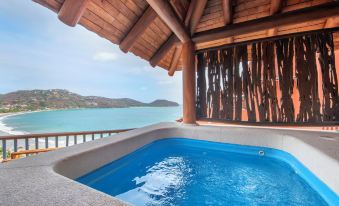 Hilton Grand Vacations Club Zihuatanejo Mexico