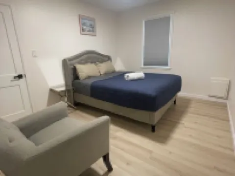 Newly Renovated Luxury 3-Bed 2-Bath Home with Easy Airport Access Hotels in Framingham