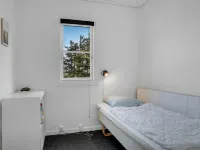 "Eleen" - 100m to the Fjord