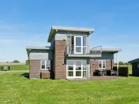 "Magga" - 520m from the sea Hotels in Faborg