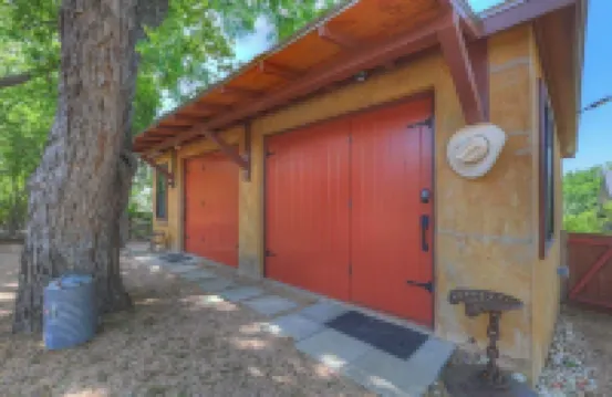 特哈斯套房，步行可達主街！