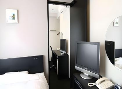 ホテルクラウンヒルズ勝田2号 元町店（BBHホテルグループ）