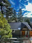 The Pinecone House- EV Charger+Dog Friendly+Views!