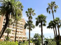 Apartment in Cannes with Infinity Pool