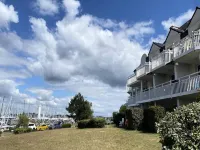 3-room apartment for 6 people - Selection - view of the Port Hotels in Arzon
