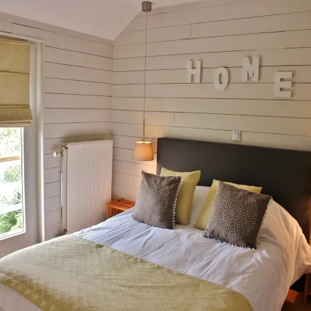Holiday Home in Jupille near Forest Trails