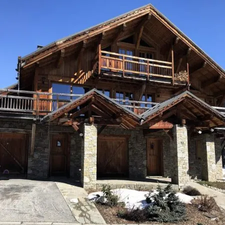 Chalets for 10 People
