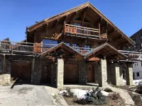 Chalets for 10 People
