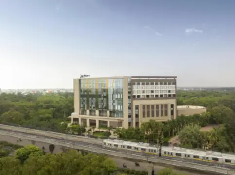 โรงแรม แรดิสัน เดลี เอ็มจี โร้ด