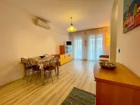 Appartamento colorato con balcone Hotel in zona Caorle