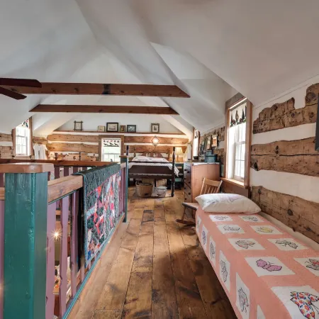 Cabin Vacation Rental ~ 8 Mi to Penn State!