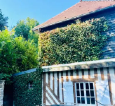 Bohemian chic campaign & Private pool in Honfleur Hotels near Chapelle Notre-Dame-de-Grace