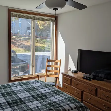 Cozy ski-in/ski-out condo on Mount Snow w/fireplace