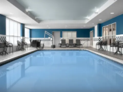 ハンプトン イン イサカ イサカのホテル