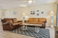 Lovely Lutz Living Hotels in Cheval