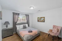 The Cozy Rustic Sequoia Wi-Fi & 2 Garage