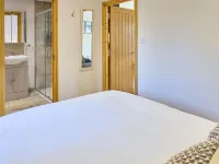 Host & Stay - Oak Barn