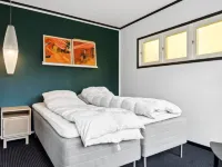 "Janna" - 1.4km from the Sea - Homestays