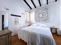 Spacious Retreat with Games