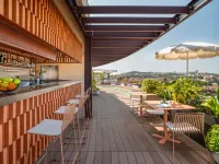 The Social Hub Porto Hotels near Rivoli Theatre