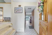 Hot Tub - Pool Table - Fire Pit - Family Friendly!  Hosted by Homes by CNJ. Hotels in Sedgwick County