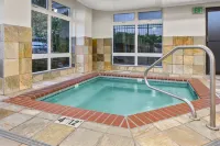 Holiday Inn Express & Suites TACOMA by IHG - Hot Tub