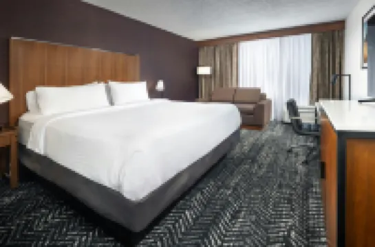 Four Points by Sheraton Kansas City Airport Hotel di 