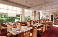 Leonardo Hotel Karlsruhe - Morgenmad