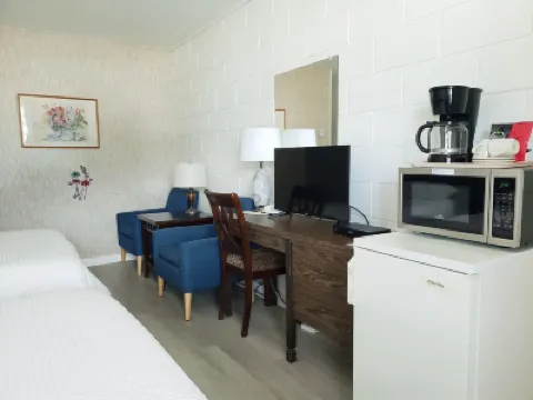 Best Continental Motel Hotel a 