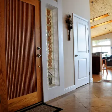 “While He Golfs… You Relax in Oceanfront Luxury” Pet Free ,One Level 2700 sq ft.