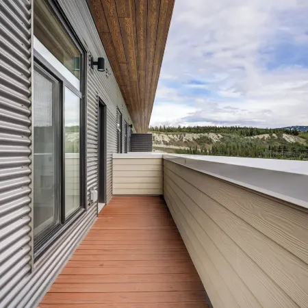 Raven Inn Whitehorse