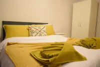 Charming 5 Bedroom Home in High Wycombe Perfect for Families