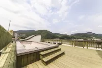 Suanbo Hotel Screen - Hot Springs