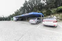 ライン プラス ホテル - 駐車場