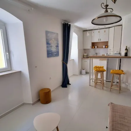 La Casa Nostra Apartments