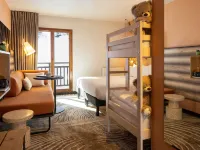 Ibis Styles les Houches Chamonix - parking