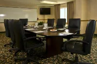 Meadowlands Plaza Hotel