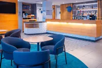 Holiday Inn Express ST. ALBANS - M25, JCT.22 by IHG - bar