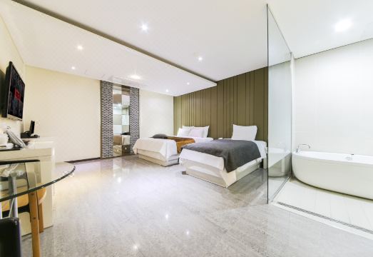 아이메리츠 호텔