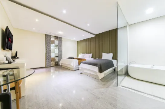 Hotel I Meritz オクトキスペースセンター周辺のホテル