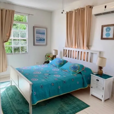 Somnia Barbados – Spacious Veranda Apartment for Crop over, Summer & Remote Work
