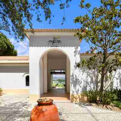 Pine Cliffs Residence, a Luxury Collection Resort, Algarve Hotel Exterior