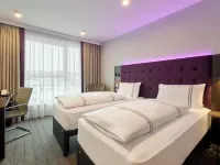 Premier Inn Stuttgart Zuffenhausen Hotels near Porsche Museum