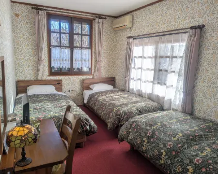 Kiyosato Pension Izumi Hotels in Hokuto